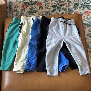 Old Navy Kids Jogger Pants. Size 2T